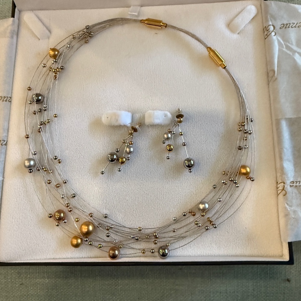 🟣 3/$30 - NEW Elegant Multi-Color Beaded Necklace and Earring Set